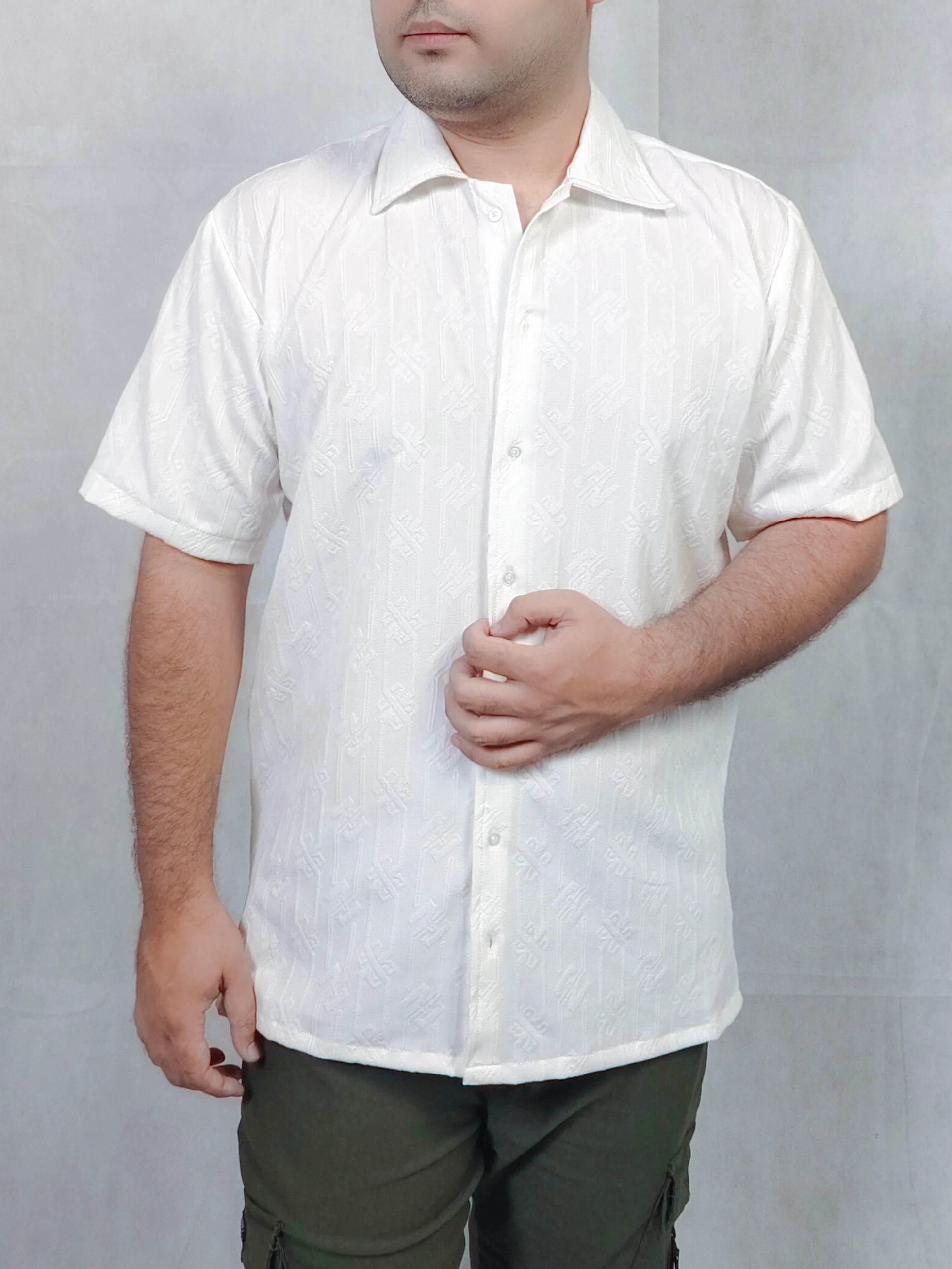WHITE EMBOSSED CASUAL SHIRT