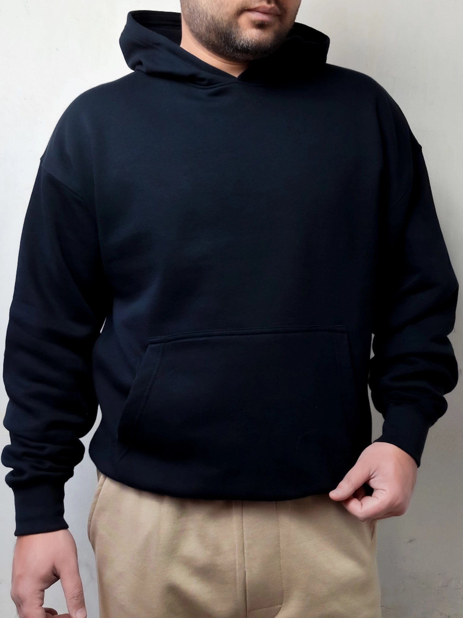 BLACK OVERSIZE HOODIE