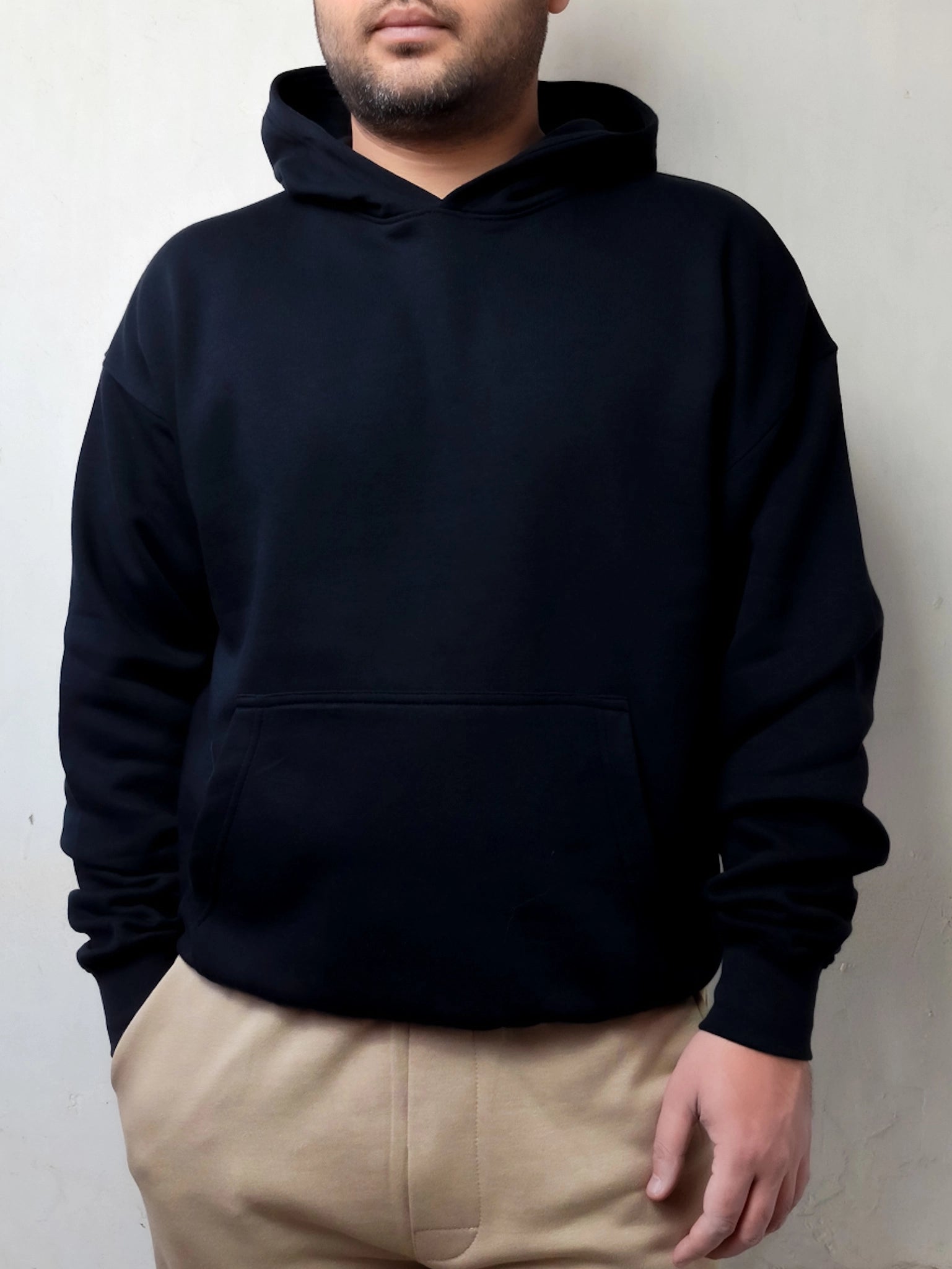 BLACK OVERSIZE HOODIE