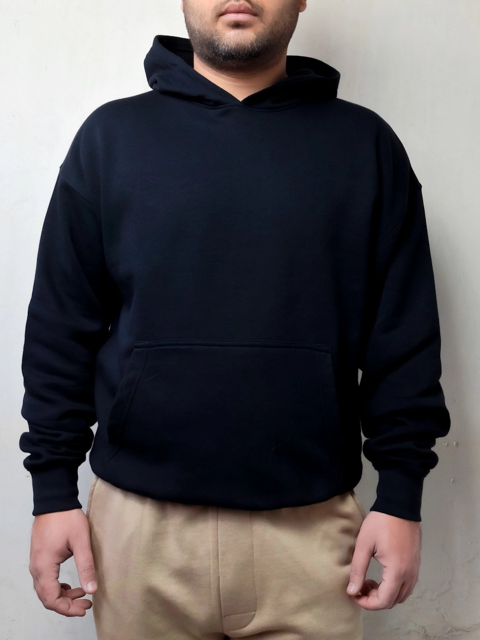BLACK OVERSIZE HOODIE
